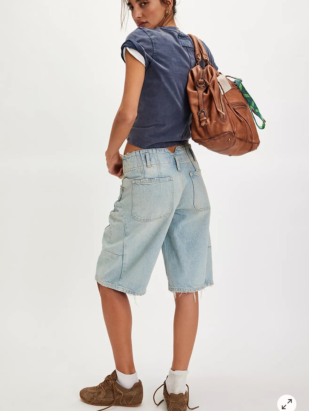 Free people extreme measures low rise barrel denim shorts size 29 - Picture 2 of 10